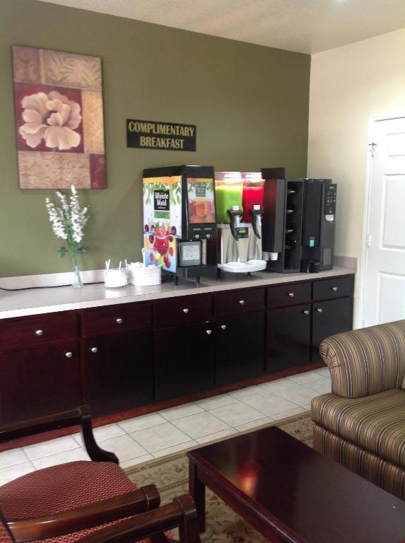 Regency Suites Iah Beltway 8 Houston Exteriér fotografie