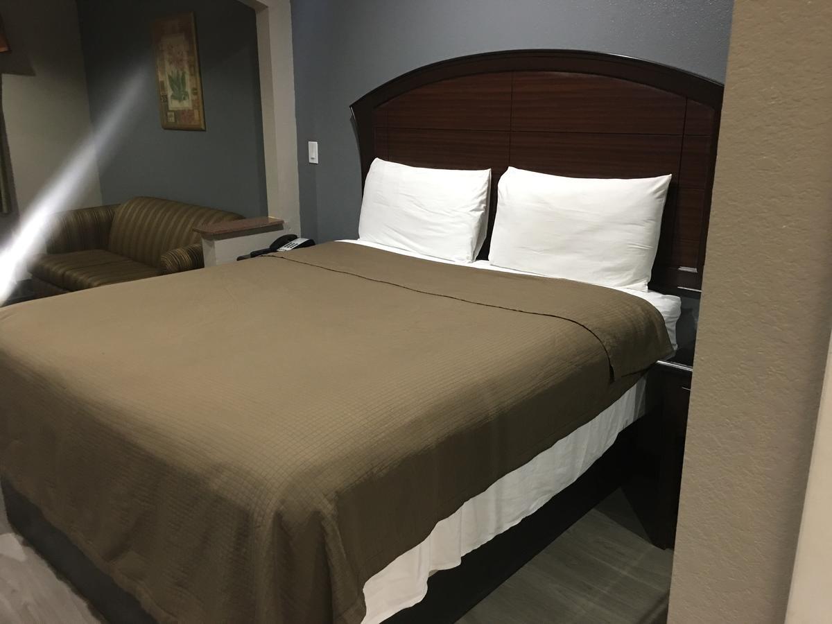 Regency Suites Iah Beltway 8 Houston Exteriér fotografie