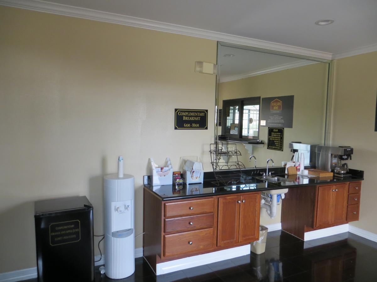 Regency Suites Iah Beltway 8 Houston Exteriér fotografie